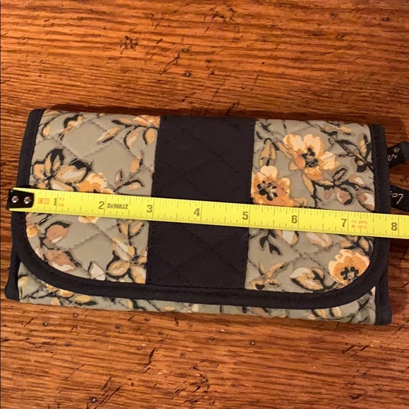 Longaberger Homestead fabric trifold wallet - Picture 12 of 12